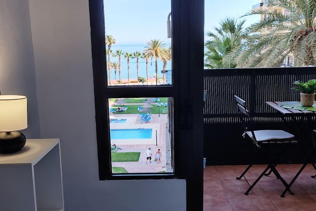 Primera Linea De Playa Benalmadena Aloha Playa Luaran gambar